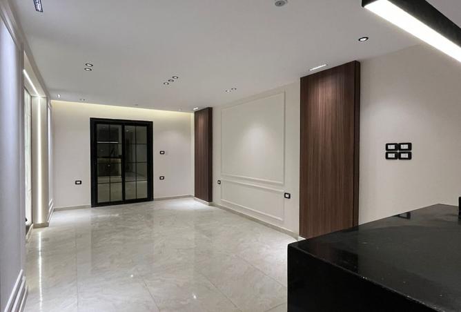 8330035 - Property Main Image