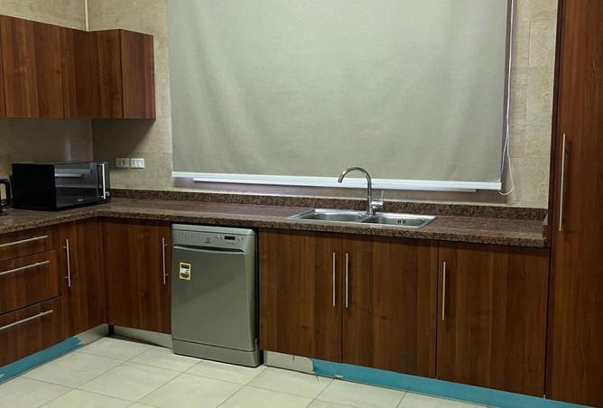 8330295 - Property Image 2