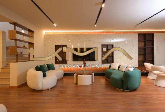 8330671 - Property Image 2