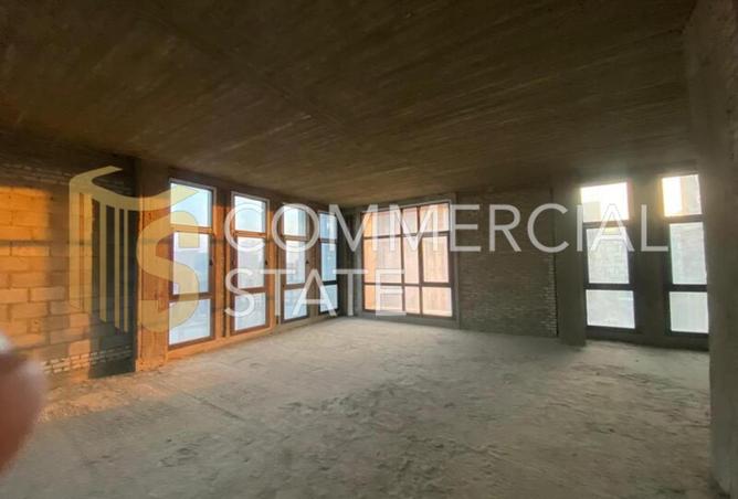 8330641 - Property Image 2