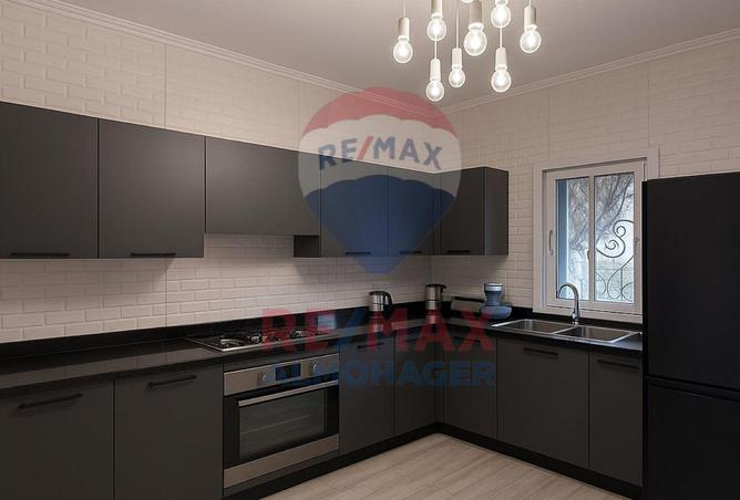 8331660 - Property Image 3