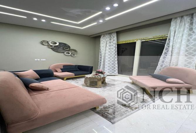 8331898 - Property Image 3