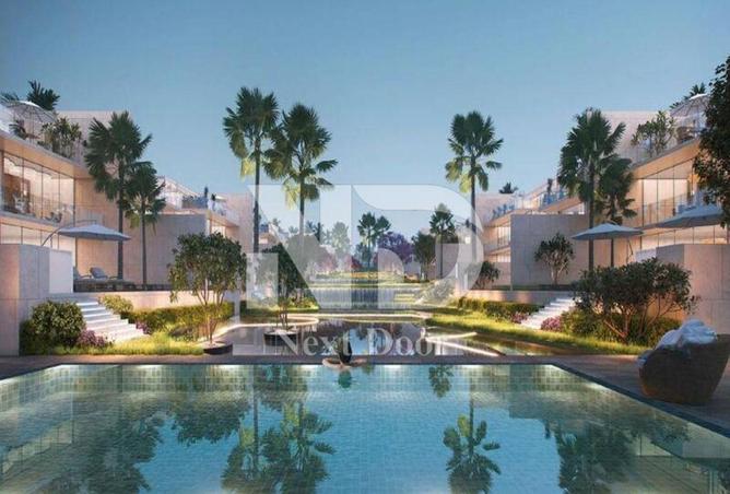 8332010 - Property Image 3