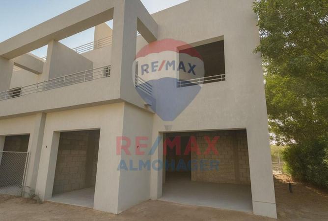 8332069 - Property Image 2