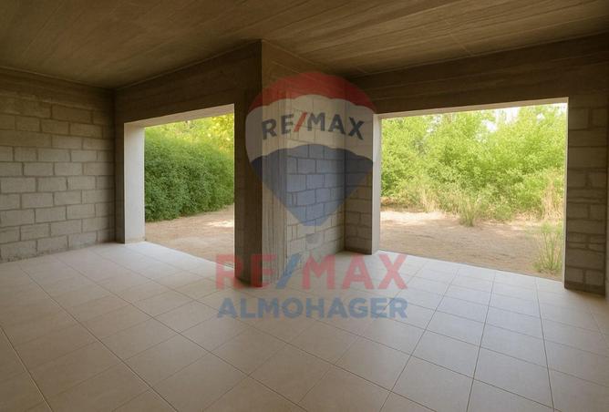 8332069 - Property Image 3