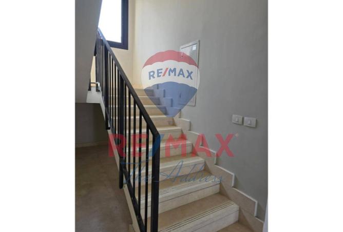 8332164 - Property Image 2