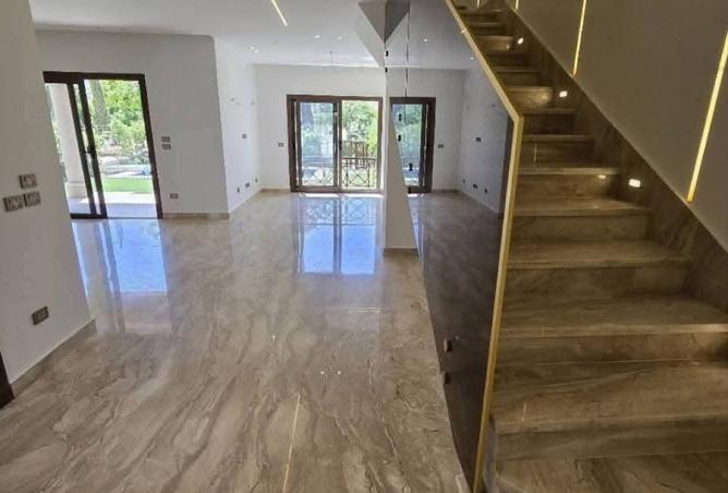 8334372 - Property Image 3