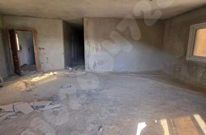 Villa - 7+ Bedrooms - 7 Bathrooms for sale in Palm Villa - Al Wahat Road - 6 October City - Giza