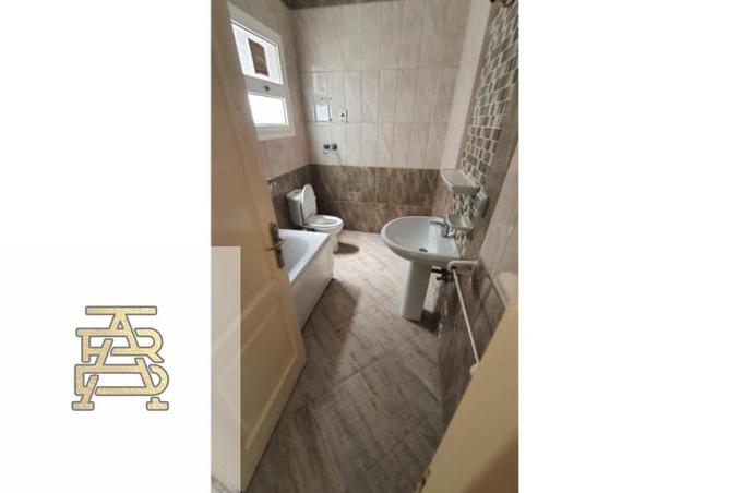 8372840 - Property Image 3