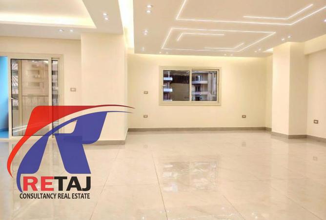 8343598 - Property Main Image