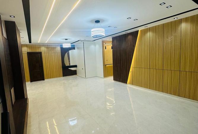 8344644 - Property Image 3