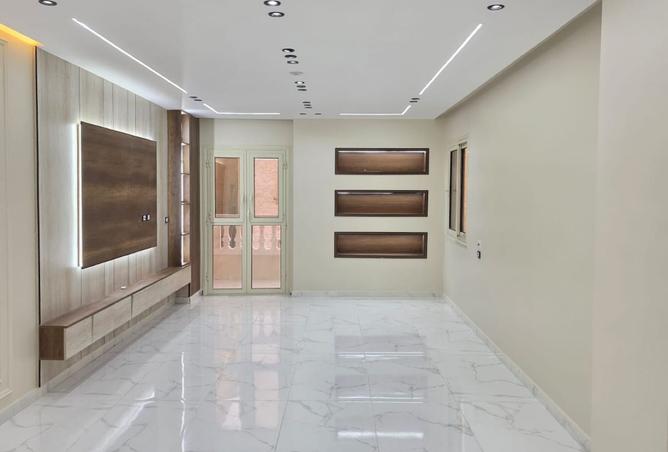 8344711 - Property Image 3