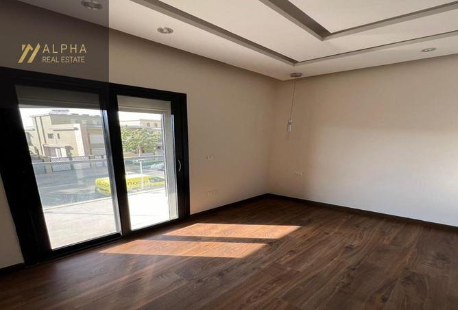 8590950 - Property Image 3