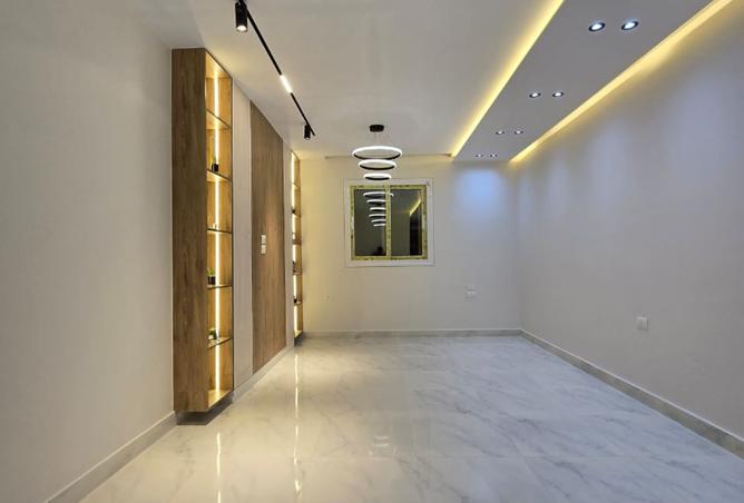 8345067 - Property Main Image