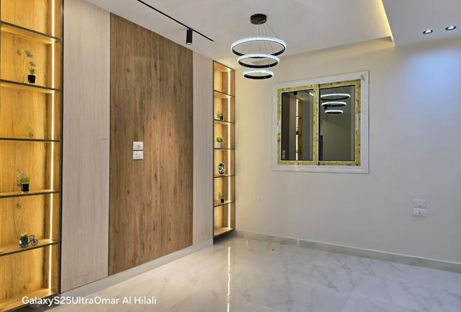 8345067 - Property Image 2