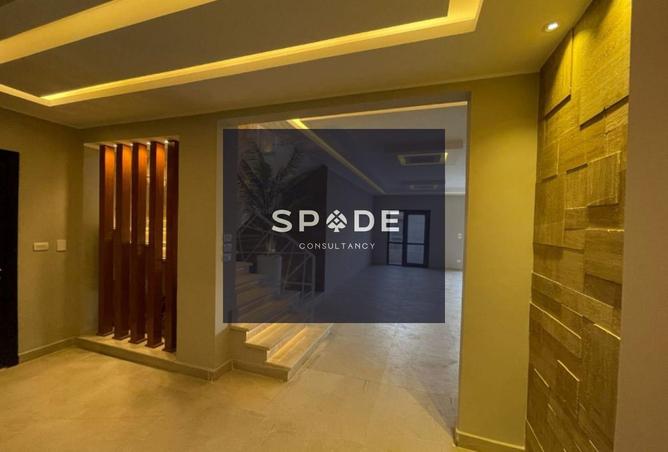 8346601 - Property Image 2