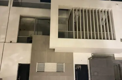 تاون هاوس - 5 غرف نوم - 5 حمامات للبيع في جولز - طريق مصر اسكندرية الصحراوي - مدينة 6 أكتوبر - الجيزة