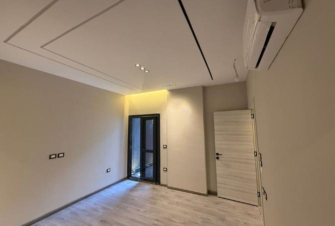 8354316 - Property Image 2