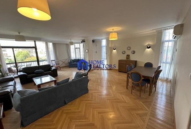 8349090 - Property Image 2