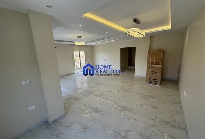 8349143 - Property Image 2