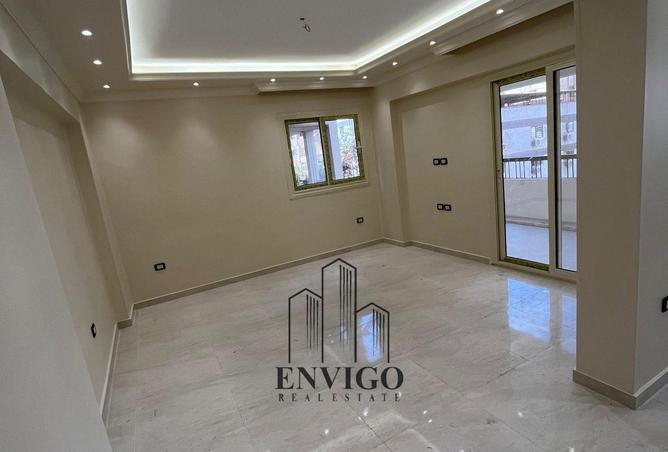 8352369 - Property Image 2