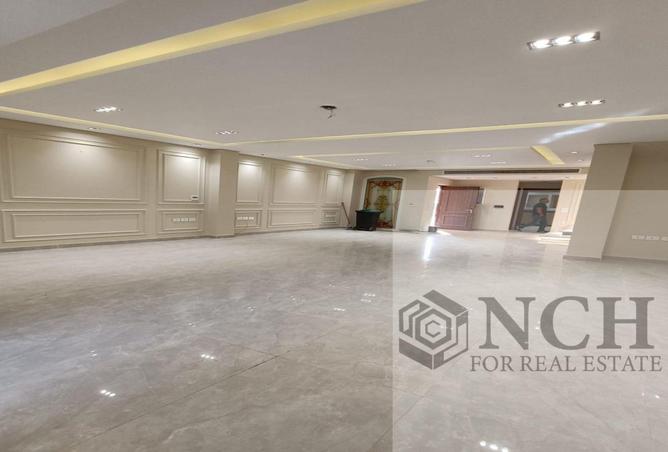 8352371 - Property Image 3