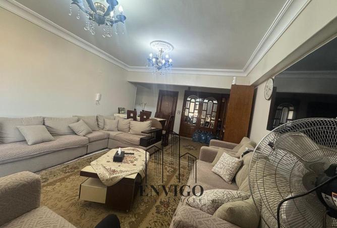 8352488 - Property Image 2