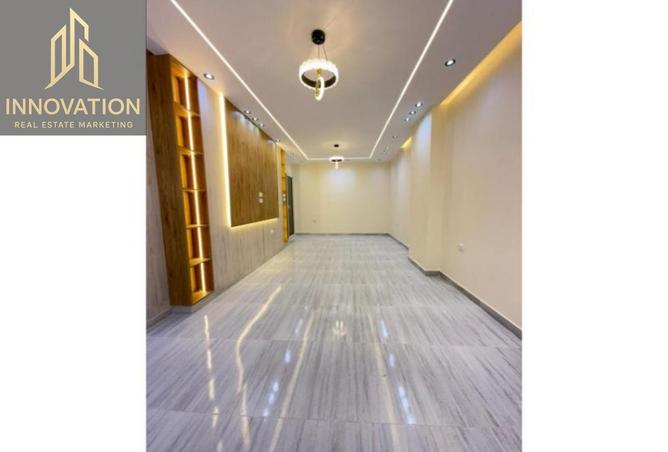 8353534 - Property Image 3