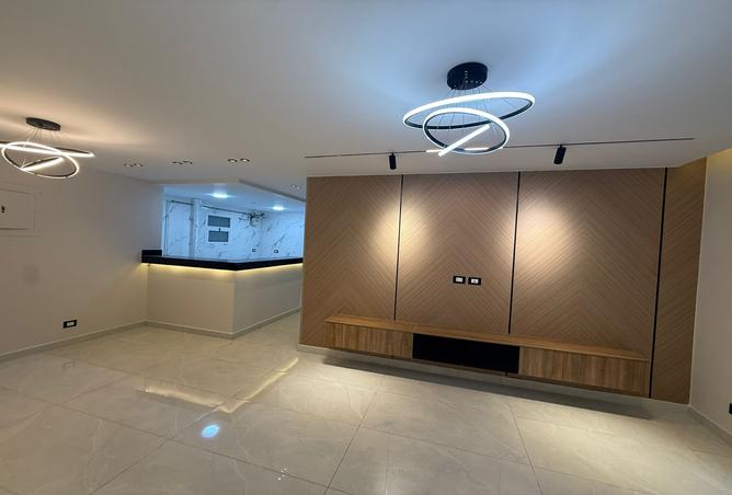 8356158 - Property Main Image