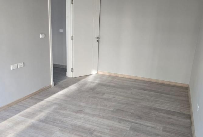 8358517 - Property Image 3