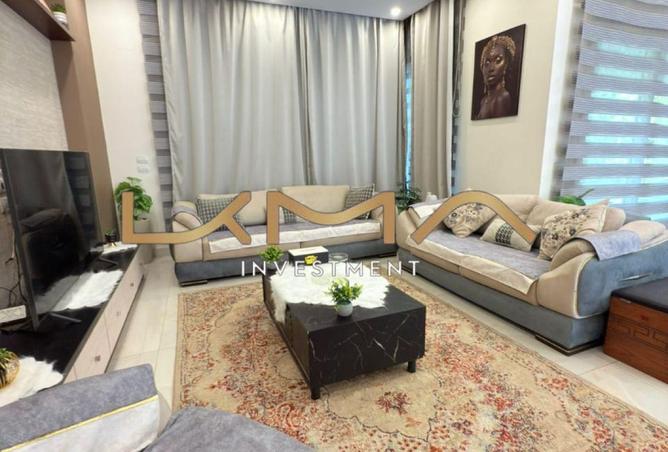 8358101 - Property Image 3