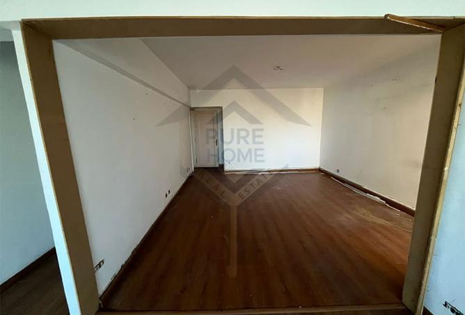 8358193 - Property Image 2