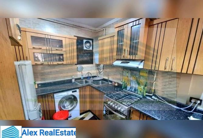 8358627 - Property Image 3