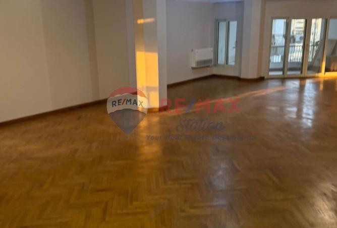 8358827 - صورة العقار 2