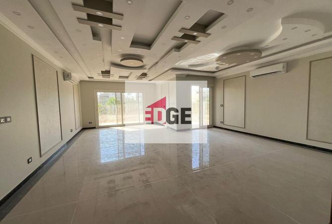 8359869 - Property Image 2