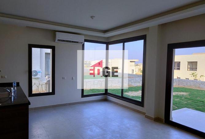 8371974 - Property Image 2