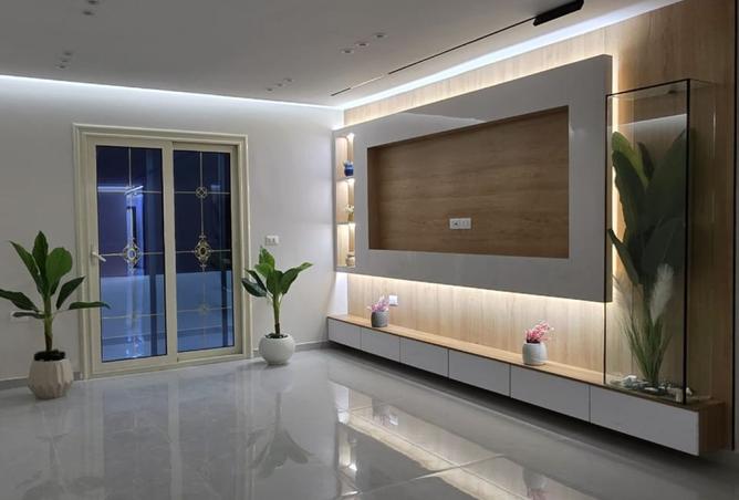 8361532 - Property Main Image