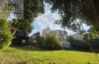 Villa - 6 Bedrooms - 4 Bathrooms for sale in Sarayat Al Maadi - Hay El Maadi - Cairo