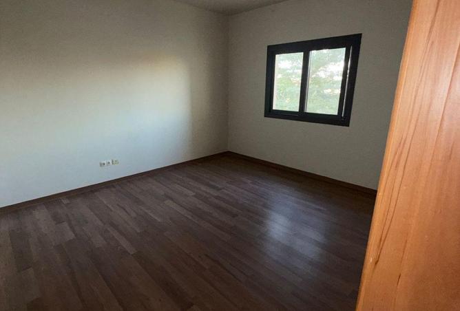 8363918 - Property Image 3