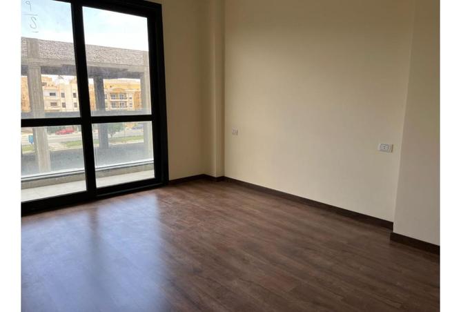 8363906 - Property Image 2