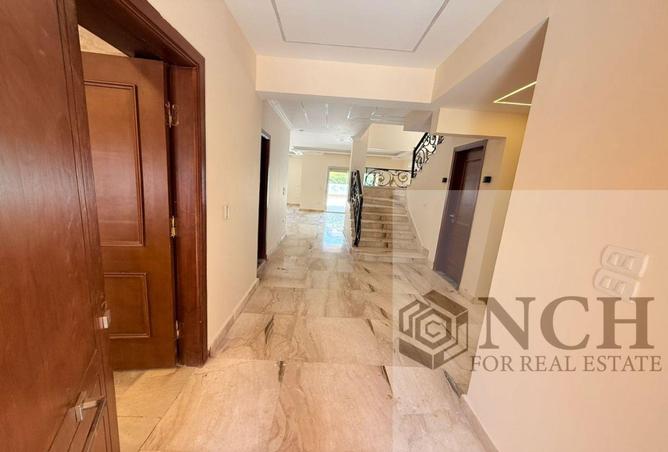 8364407 - Property Image 2