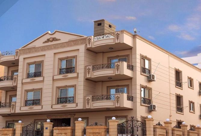 8364593 - Property Image 2