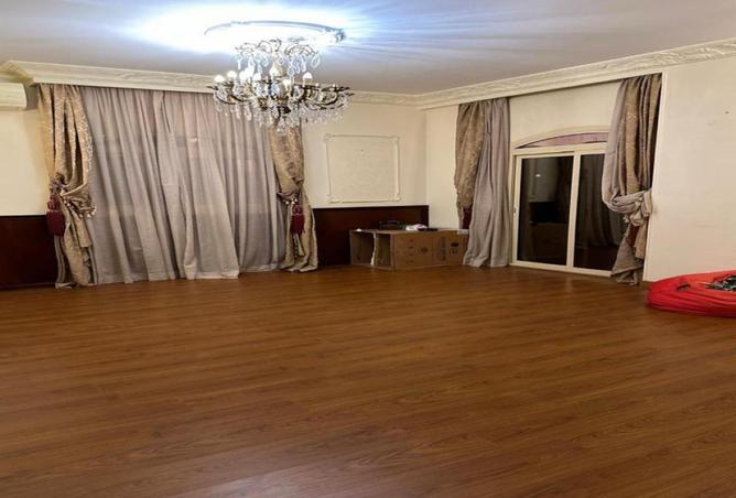 8365313 - Property Image 2