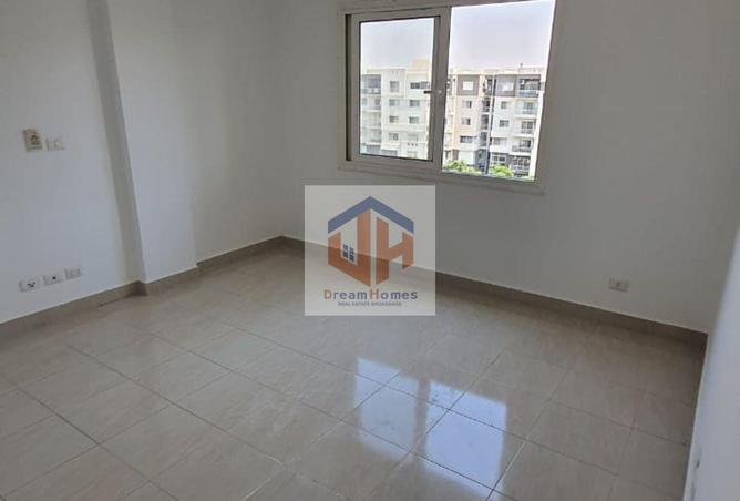 8365590 - Property Image 2