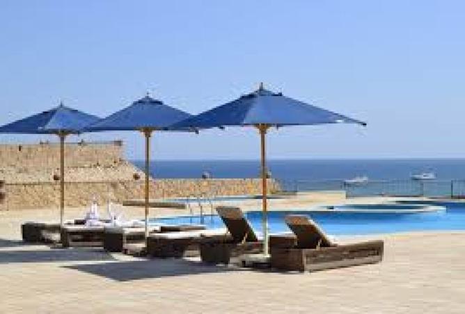 8365965 - Property Image 2