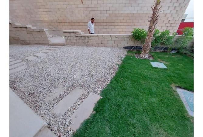 8367610 - Property Image 2