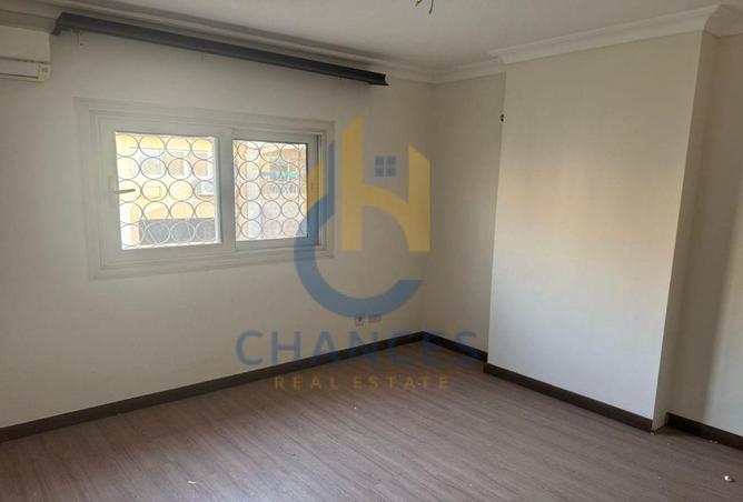 8369108 - Property Image 2