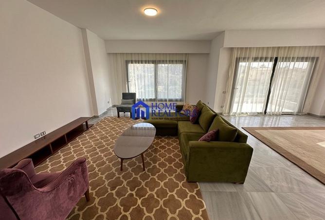 8369171 - Property Image 2