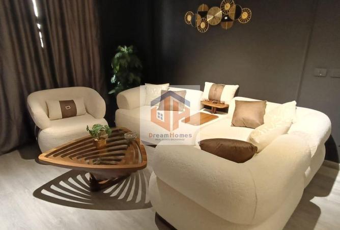 8369405 - Property Image 2