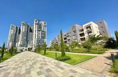 Apartment - 2 Bedrooms - 3 Bathrooms for sale in Aeon - 6 October Compounds - 6 October City - Giza